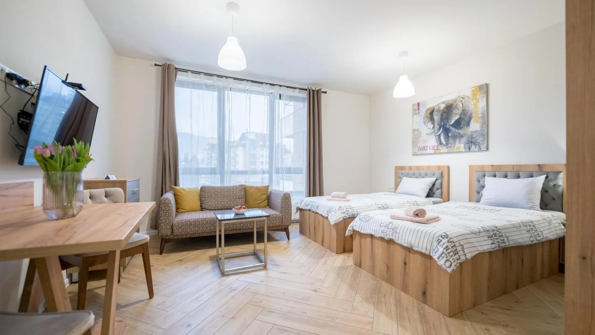 Aparthotel Wow Studios For Rent - Bul Montevideo 25A - B Sofia