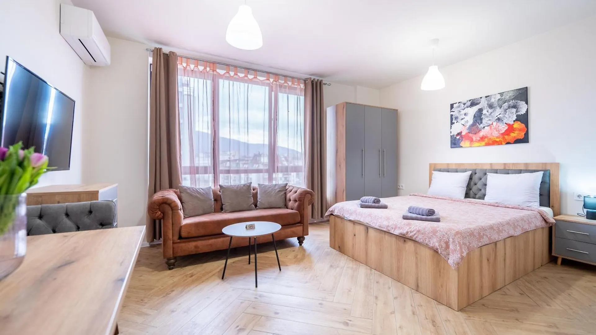 Aparthotel Wow Studios For Rent - Bul Montevideo 25A - B Sofia