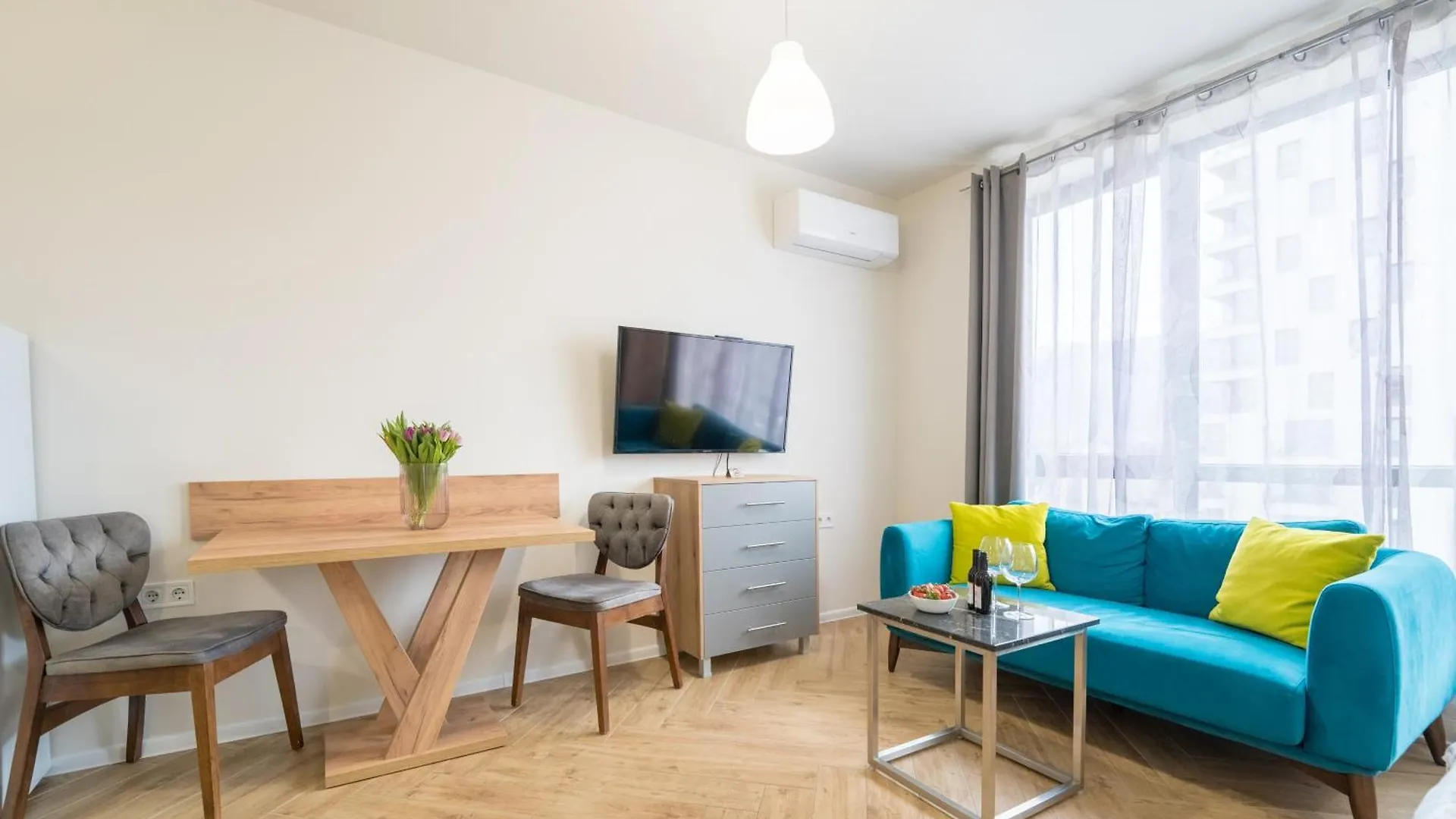 Wow Studios For Rent - Bul Montevideo 25A - B Sofia Bulgarien