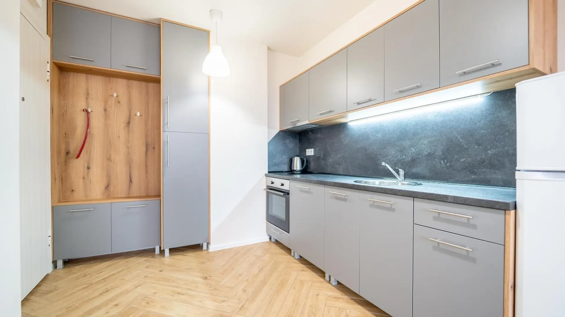 Wow Studios For Rent - Bul Montevideo 25A - B Sofia Aparthotel