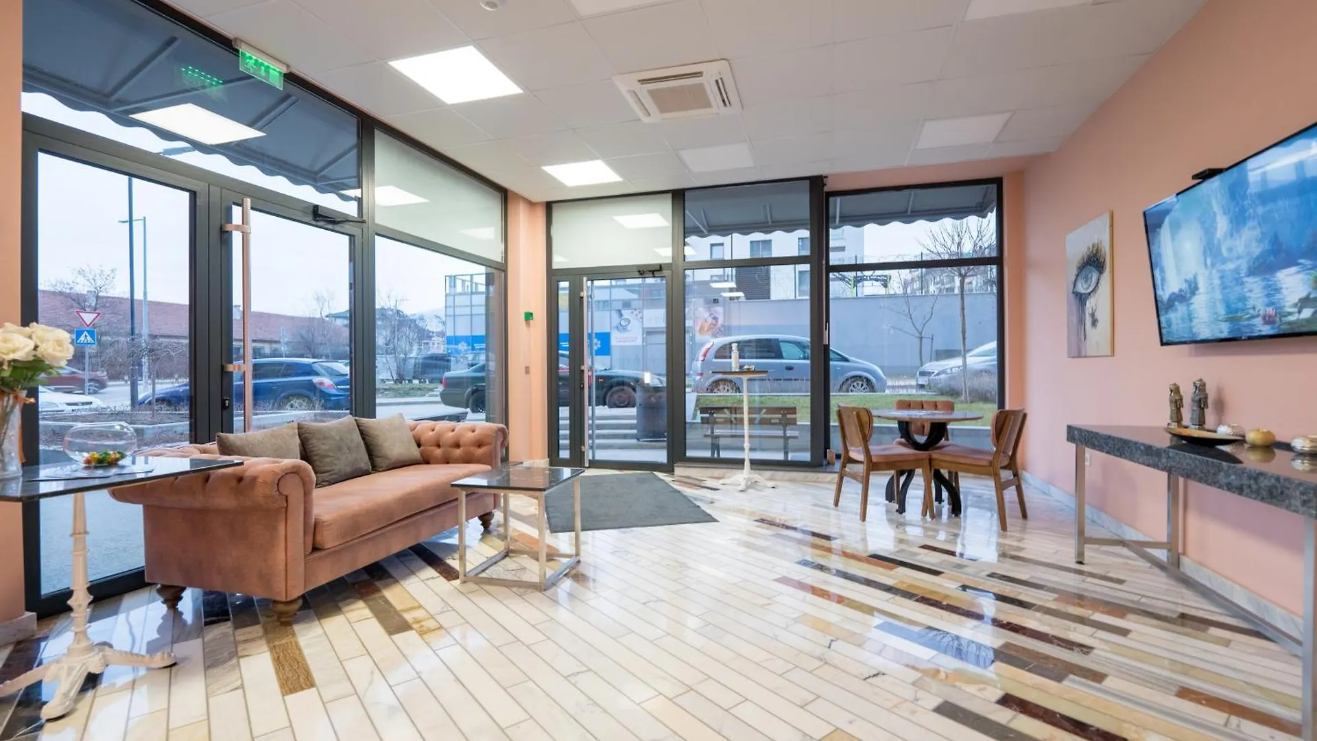Aparthotel Wow Studios For Rent - Bul Montevideo 25A - B Sofia Bulgarien