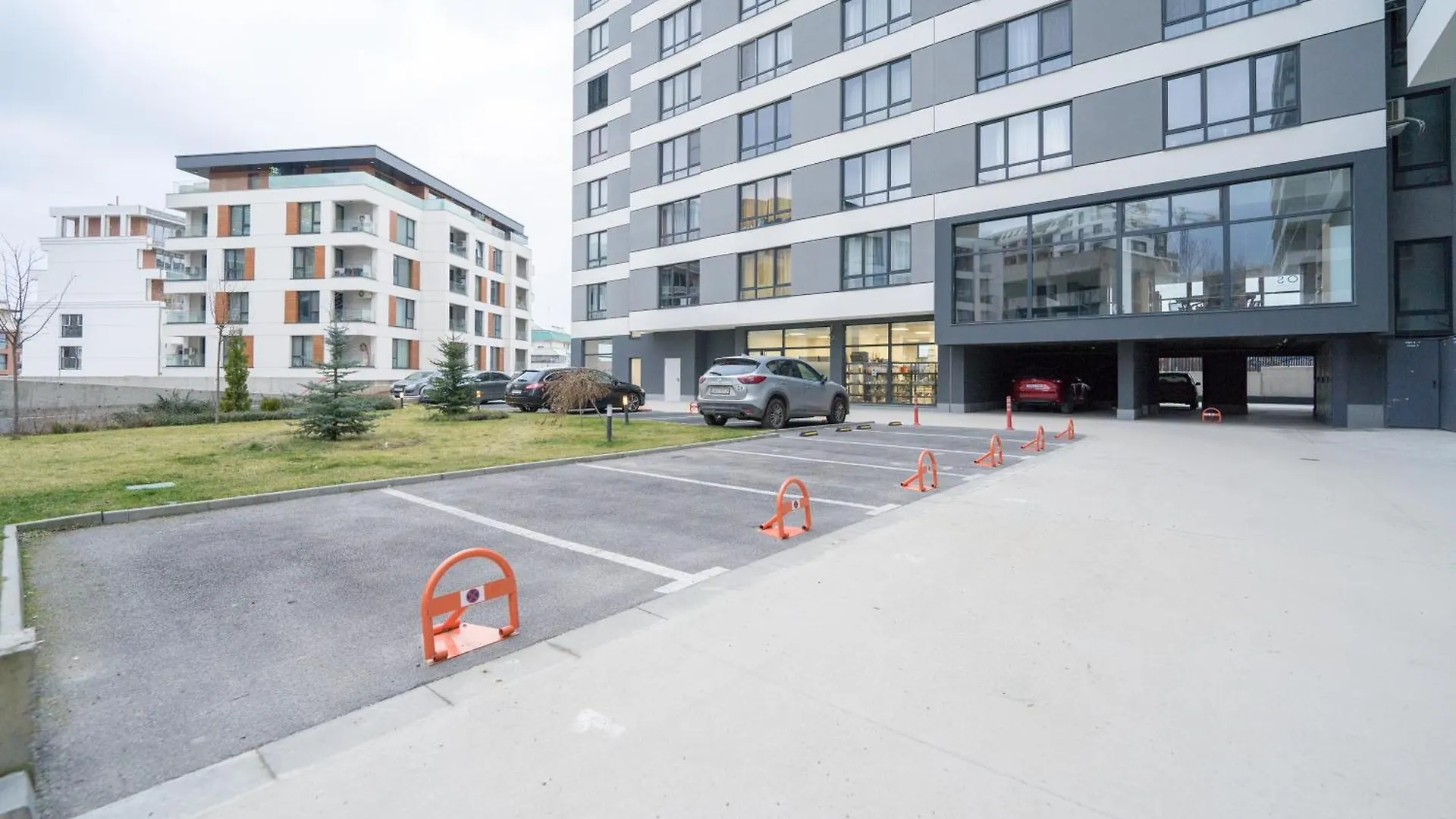 Wow Studios For Rent - Bul Montevideo 25A - B Sofia Bulgaria
